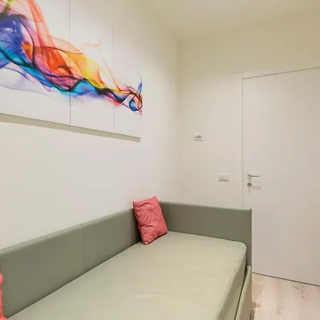 Max 14 Апартаменты